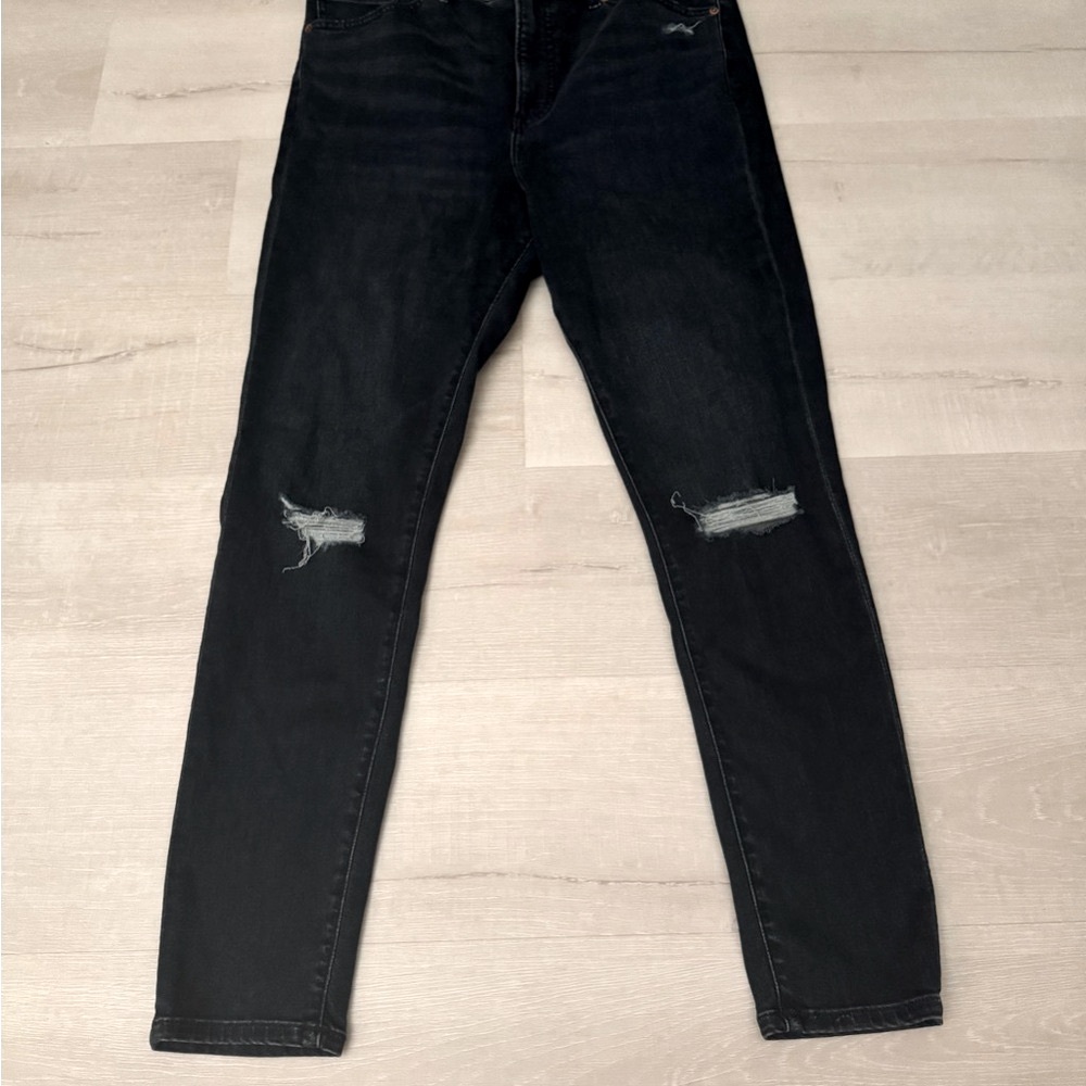 Express Super High-Rise Skinny Jeans – Blue Denim with Distressed Knees | Sze 12 - Picture 10 of 12